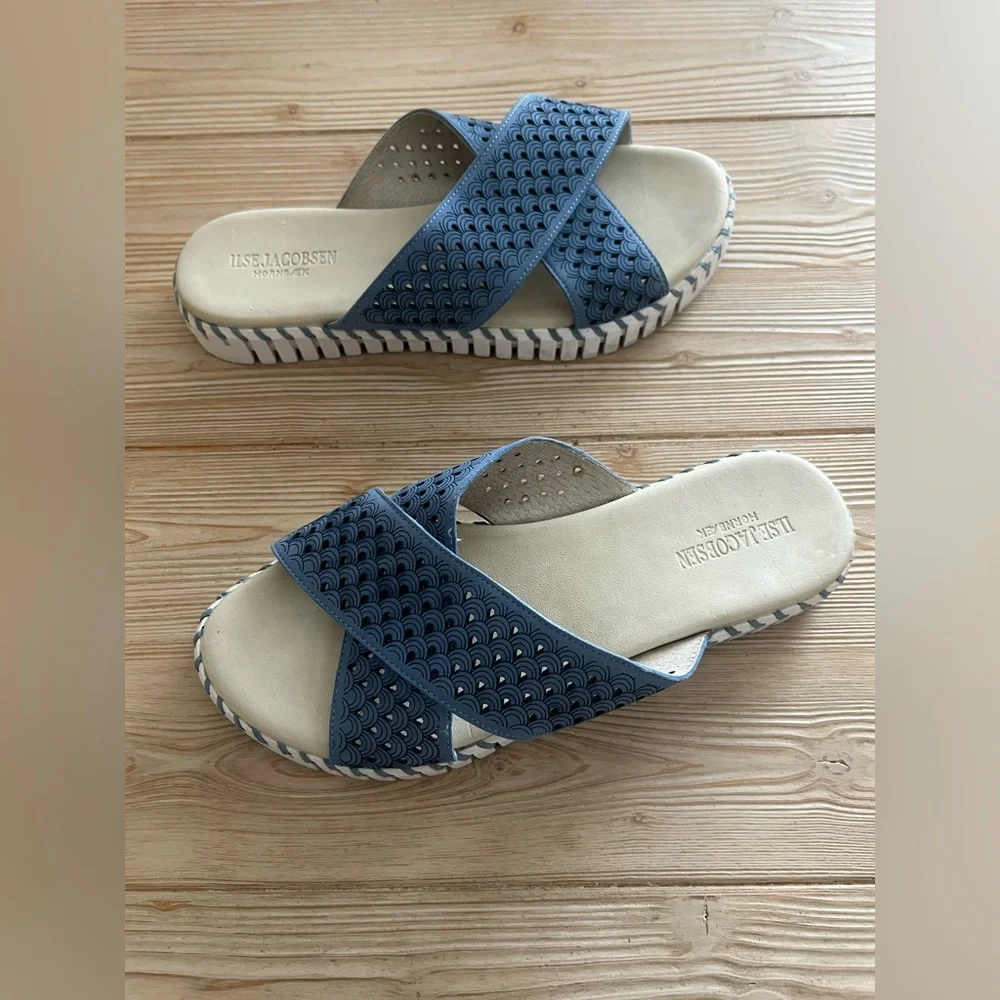 Ilse Jacobsen Tulip Sandals Size 40 (US 9) Blue Laser Cut Cross Strap Slides